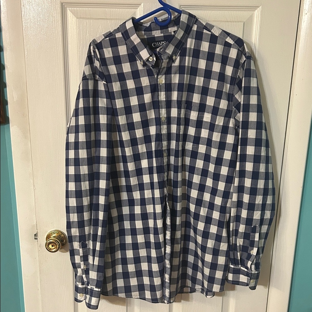 Chaps Men's Navy and White Plaid Shirt